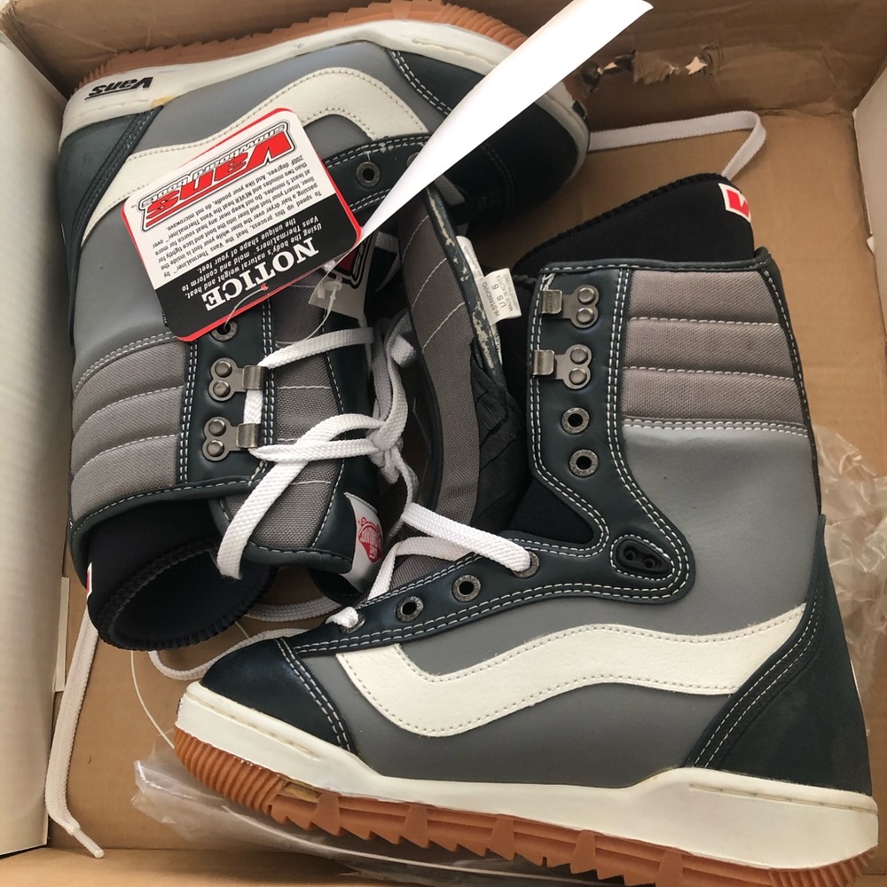 New Vans snowboard boots